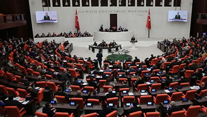 AK Parti’den yeni torba yasa teklifi: Vergi düzenlemesi Meclis’te