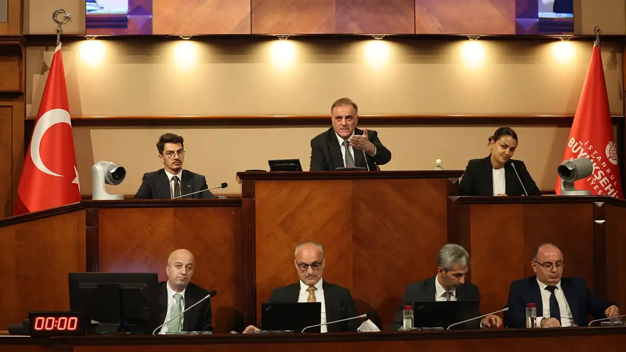 CHP’li İBB Meclisi’nden “darbe” çıkışı: Siyasi gerilim arttı