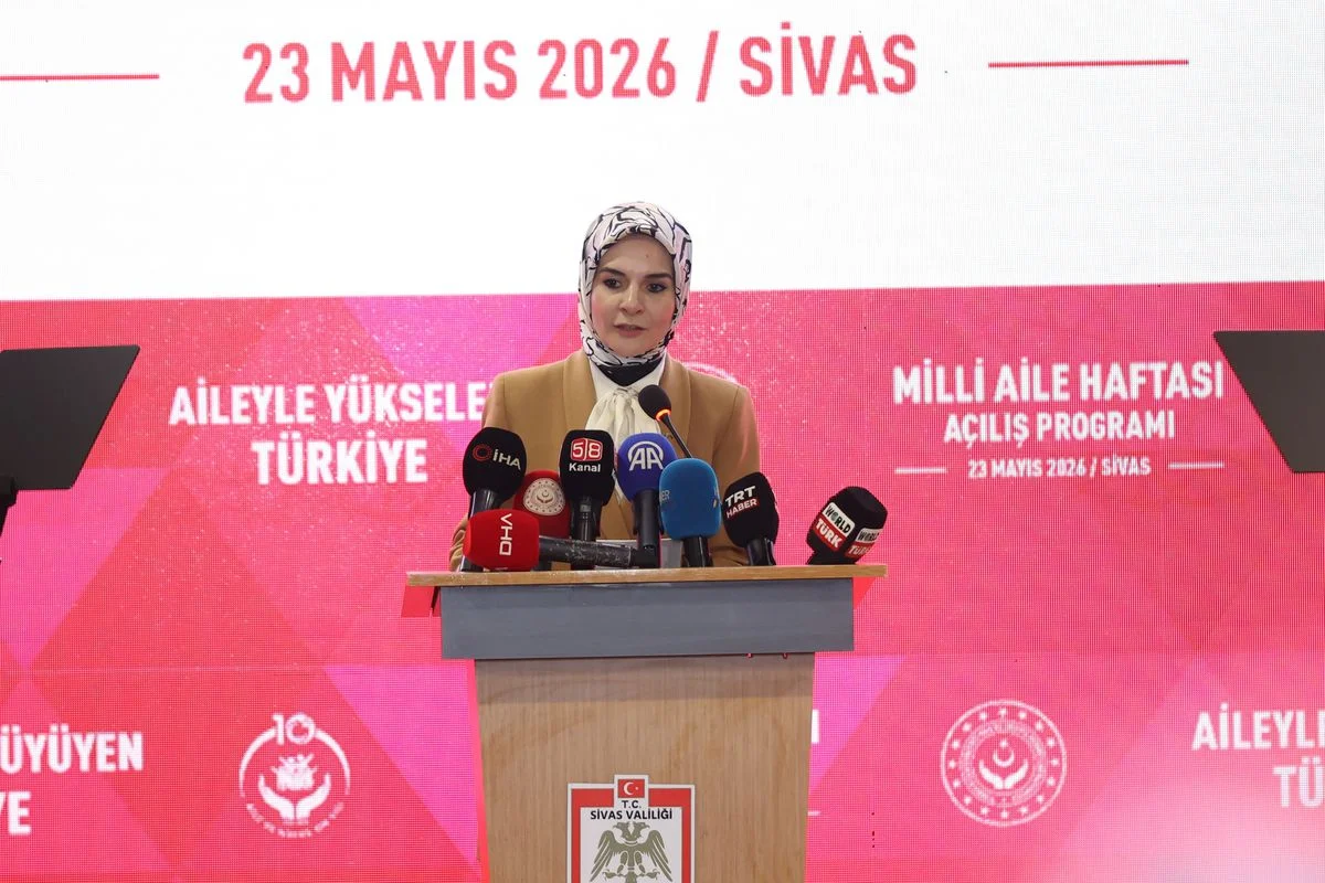 Bakan Göktaş: Aile kurumunu sahada en güçlü biçimde anlatacağız