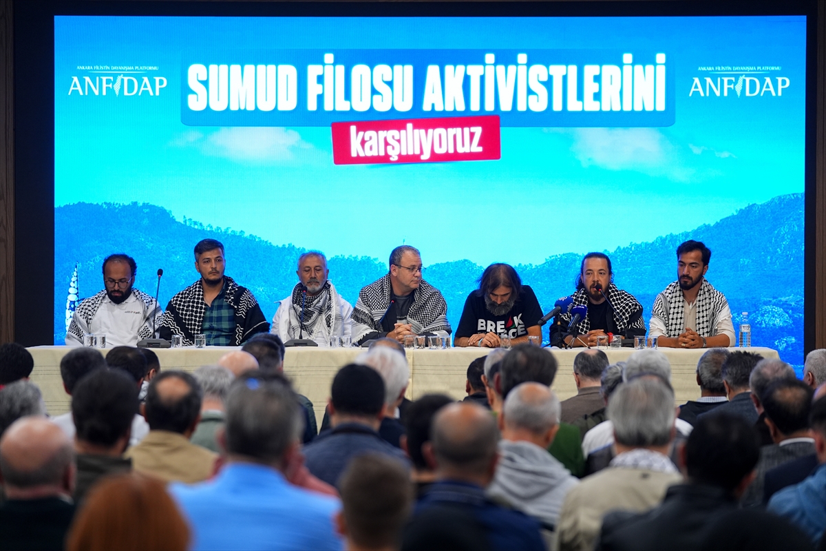 Filodan dönen aktivistler: Aç ve susuz kaldık