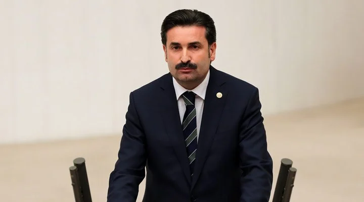 Ayhan Sefer Üstün’den CHP için kongre uyarısı: "Hemen yapılmalı"