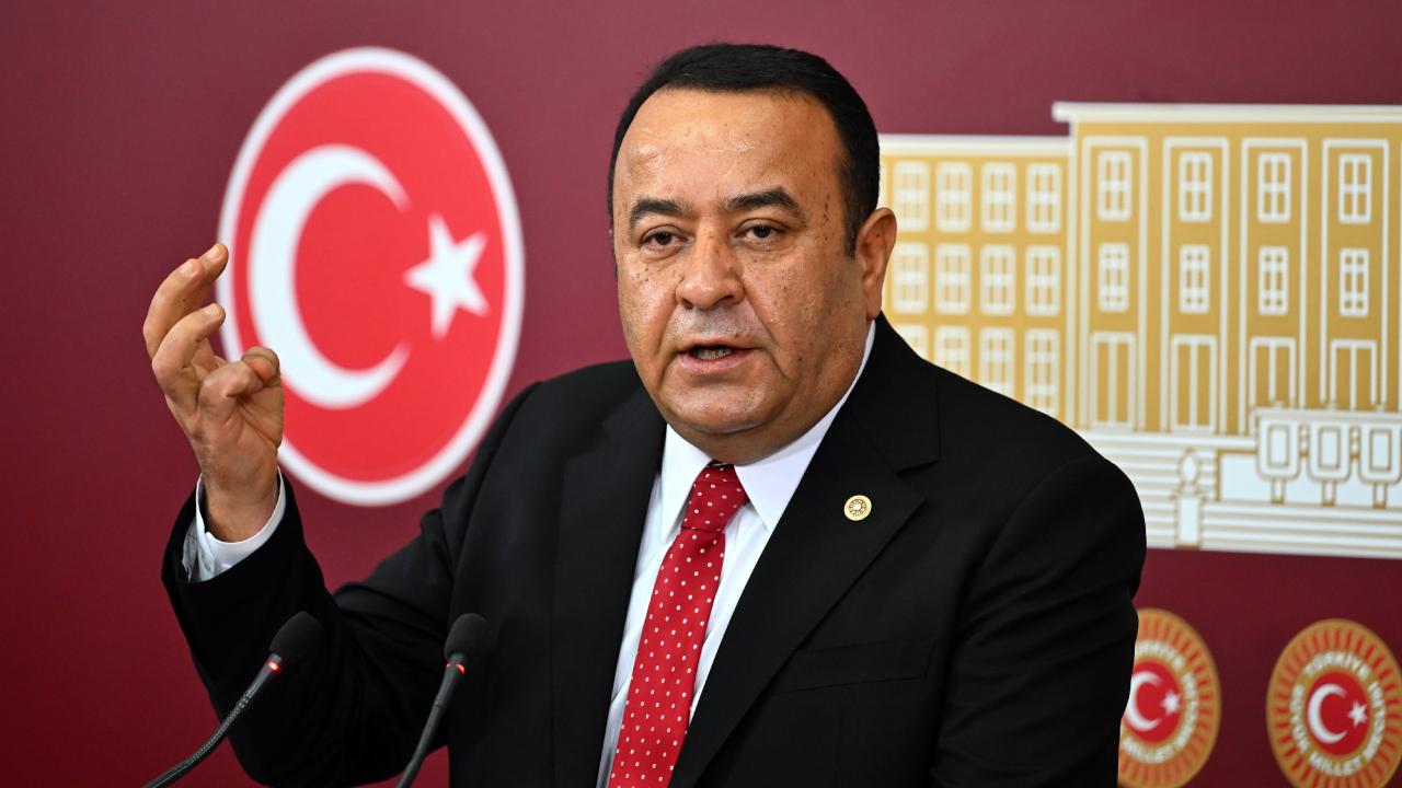 CHP'li Adnan Beker sessiz kalmadı: İddiaları yargıya taşıdı