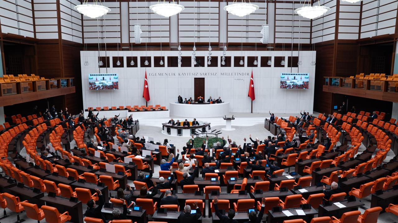LGBTİ+ düzenlemesi aile hukuku taslağında gündemde