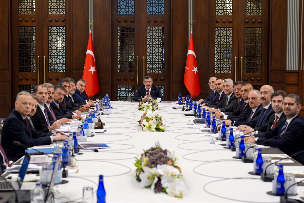 EKK toplantısında ekonomi reformları masaya yatırıldı