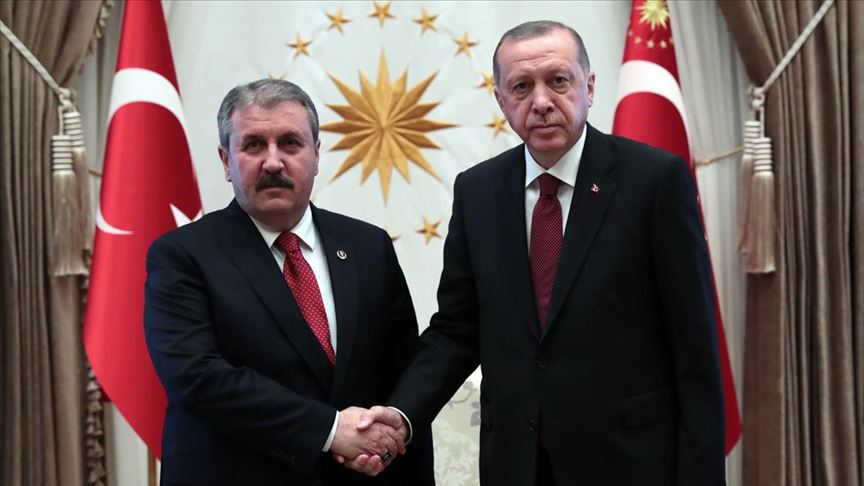Mustafa Destici yeniden seçildi, Erdoğan tebrik etti