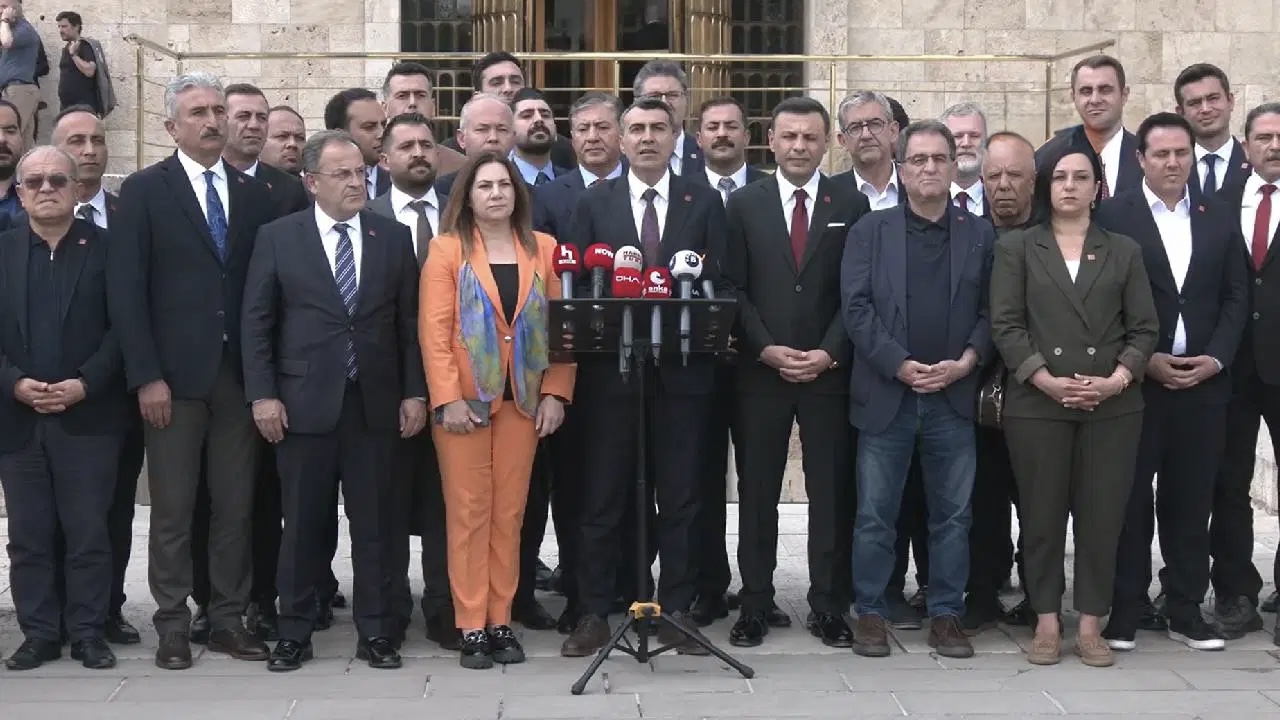 72 CHP İl Başkanlığı’ndan ortak mesaj: Genel Başkanımız Özel, adayımız İmamoğlu