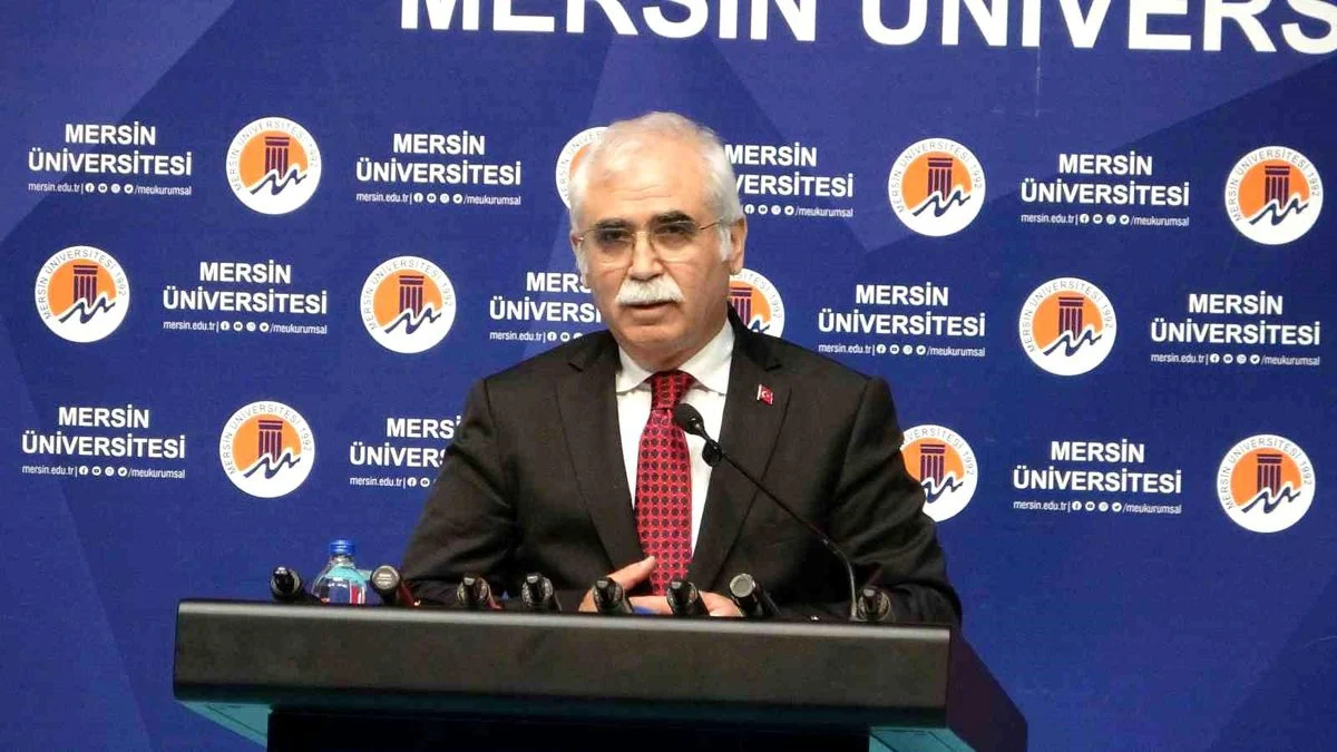AYM Başkanı Özkaya: Hukuk devletinde herkes hukuka tabi