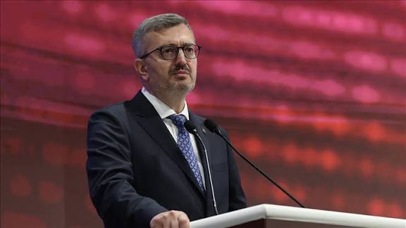 Burhanettin Duran’dan barış ve diplomasi mesajı