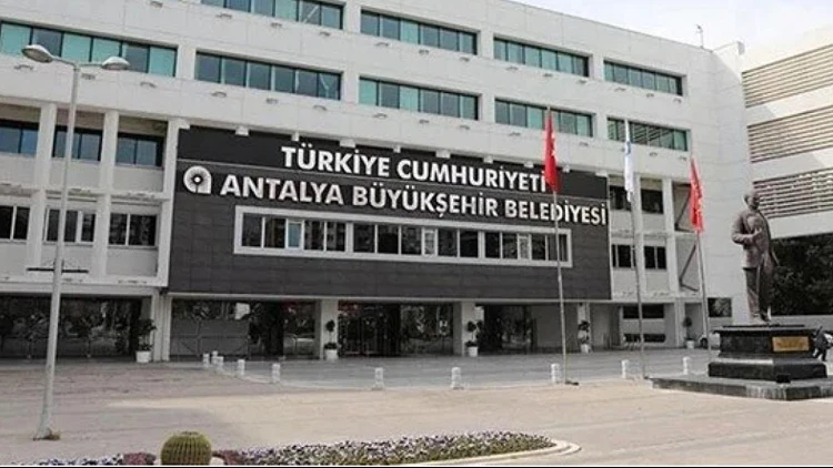 Antalya Büyükşehir Belediyesi soruşturmasında 10 kişi daha gözaltına alındı