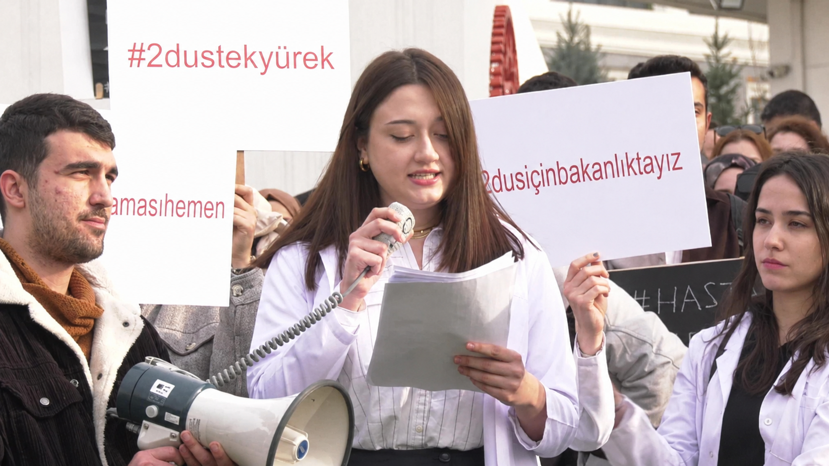 Diş hekimlerinden DUS sistemi için liyakat tepkisi büyüyor