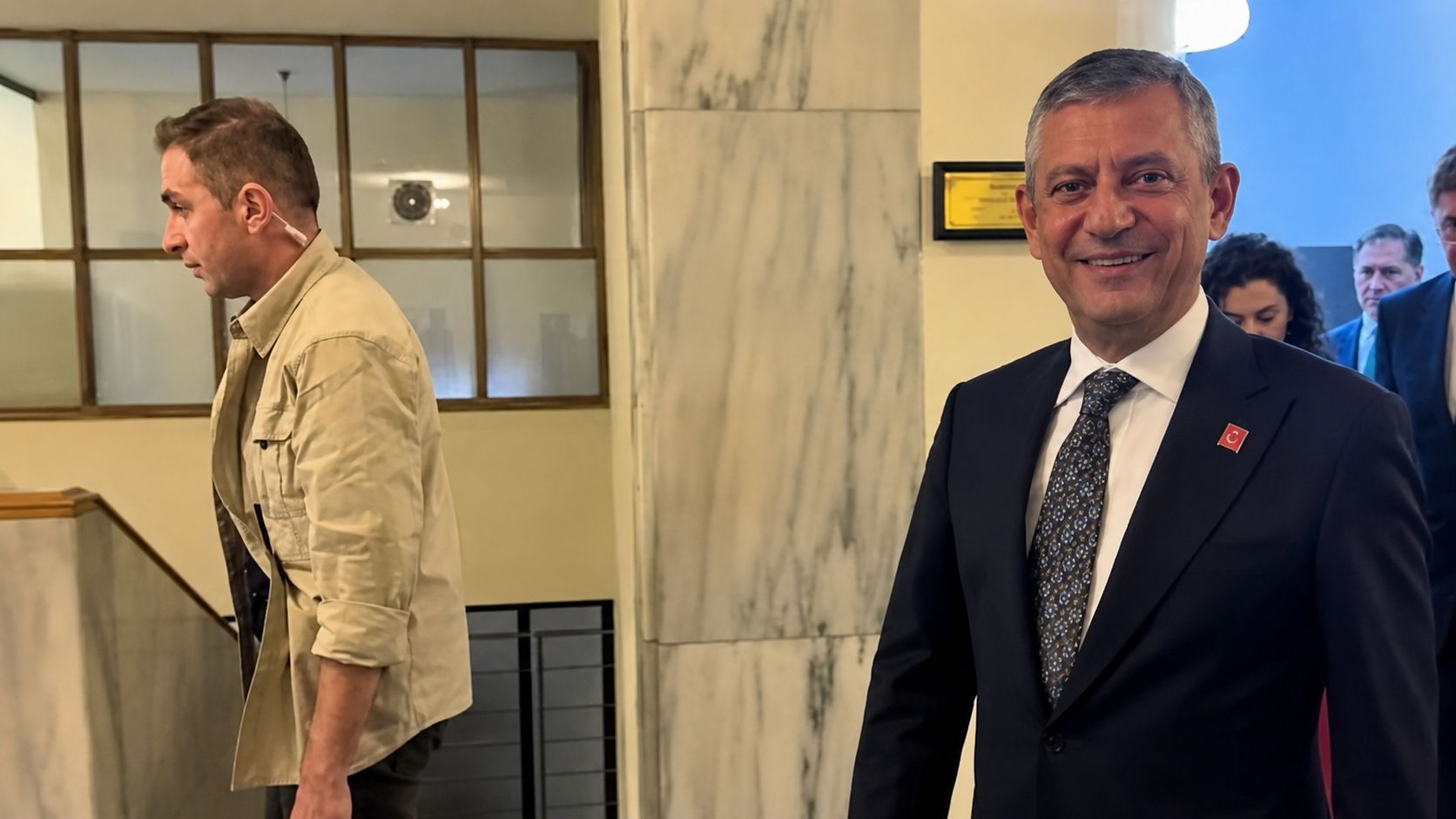 Özgür Özel’den dokunulmazlık çıkışı: Bağışıklığımız var!