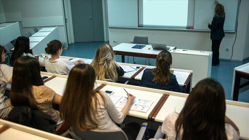 Akademide köklü reform çağrısı: 4 yıllık lisans tartışılıyor