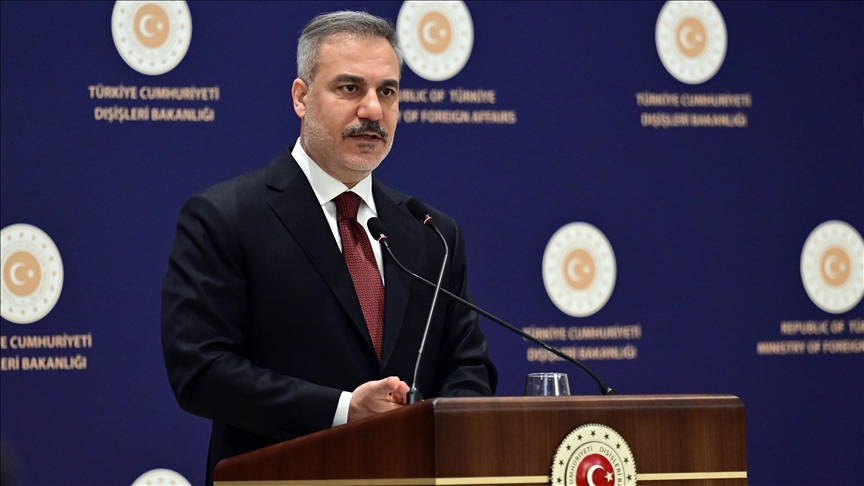 Masada kalıcı barış arayışı var: Bakan Fidan Kahire'de tarihi zirveye katılıyor
