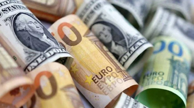 Dolar ve euro yeni haftaya sınırlı hareketle başladı