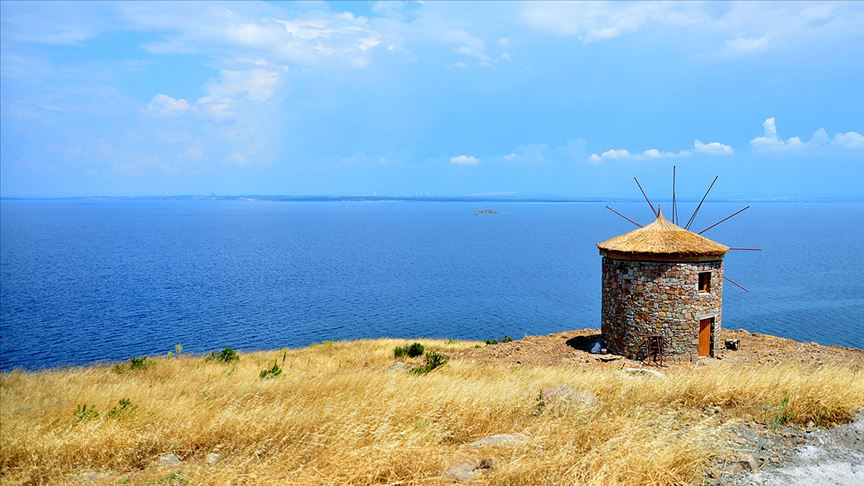 Tatilciler dikkat! Yaz boyu Bozcaada’ya o araçlar giremeyecek