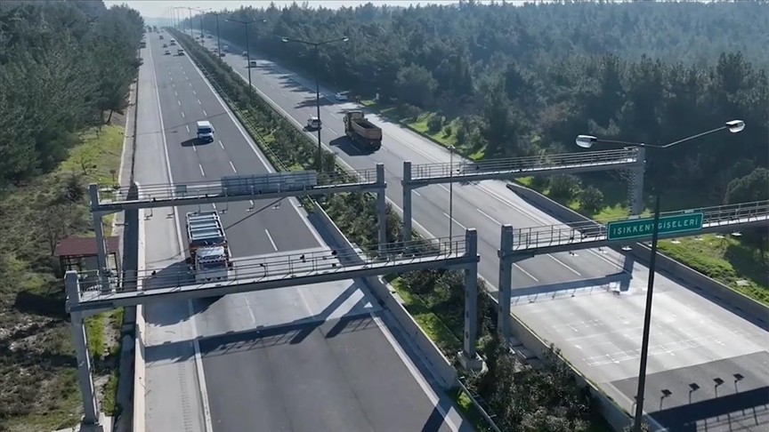 Bu yollarda trafik yavaşlayacak! Sürücülere uyarı geldi
