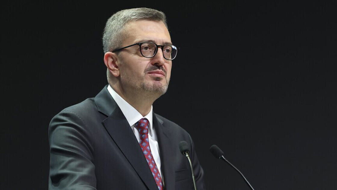 Burhanettin Duran: İsrail, Suriye’de hukuku ihlal etti