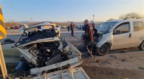 Ters yöne girdi, kaza peş peşe geldi