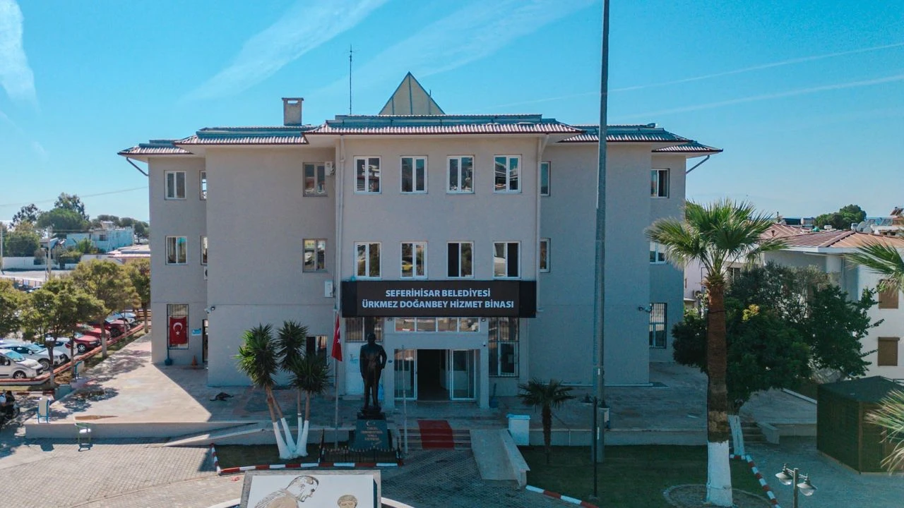 Seferihisar Belediyesi'nde başkanvekili belli oldu
