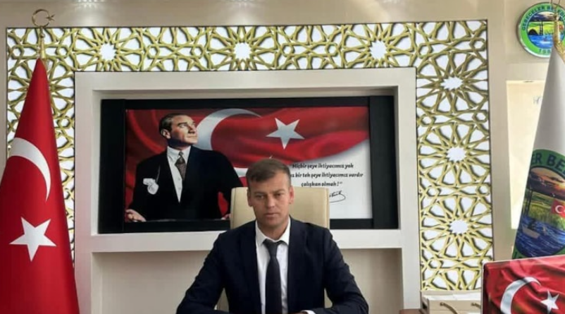 AK Partili belediye başkanı i̇stifa etti