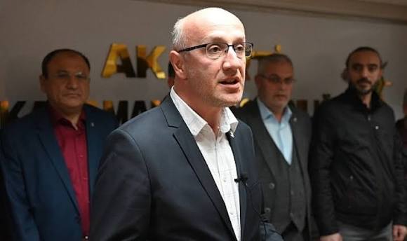 AK Parti Karaman İl Başkanı Murat Öztürk görevinden ayrıldı