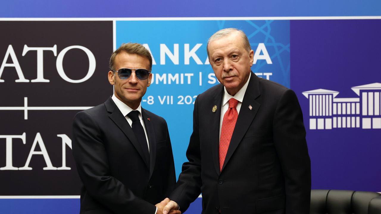 Cumhurbaşkanı Erdoğan, Fransa Cumhurbaşkanı Macron ile görüştü