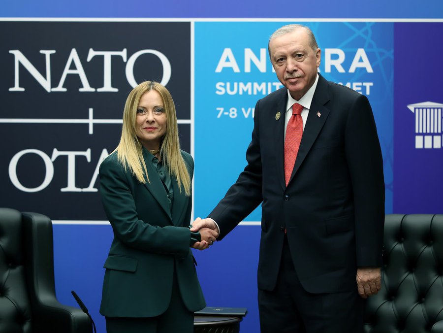 Erdoğan ile Meloni görüştü: Gündemde AB üyeliği ve savunma iş birliği vardı