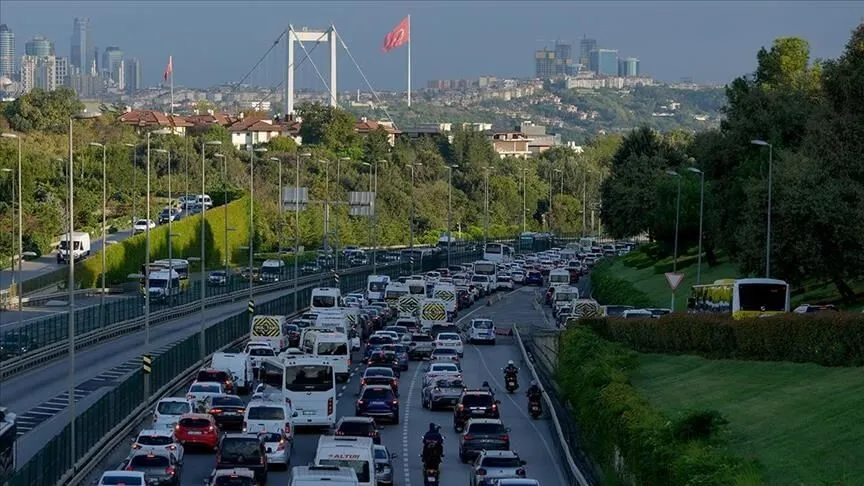 Yola çıkmadan önce kontrol edin! Kapanan şeritler var