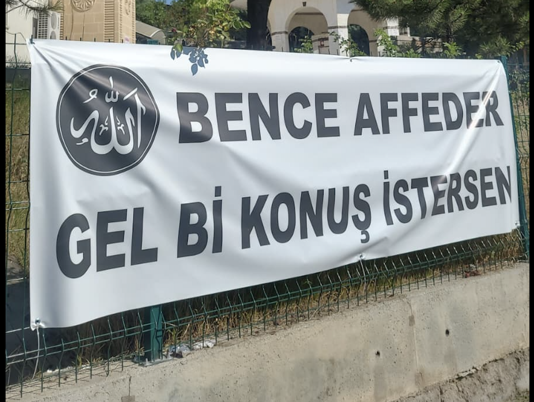 Bir camiden farklı mesaj: Bence affeder, gel bi' konuş istersen