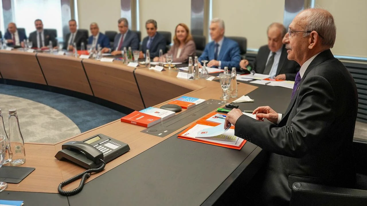 Kılıçdaroğlu'ndan MYK'ya saha talimatı! İl gezileri başlıyor