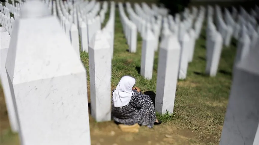 Erdoğan ve siyasilerden "Srebrenitsa" mesajı