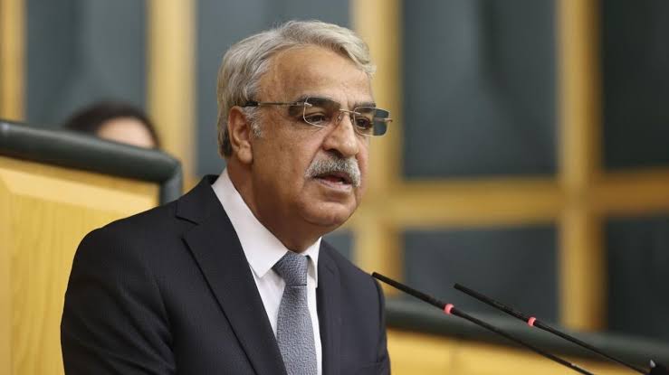 Mithat Sancar’dan kritik çerçeve yasa açıklaması: Kapsamı anlattı, takvimi işaret etti