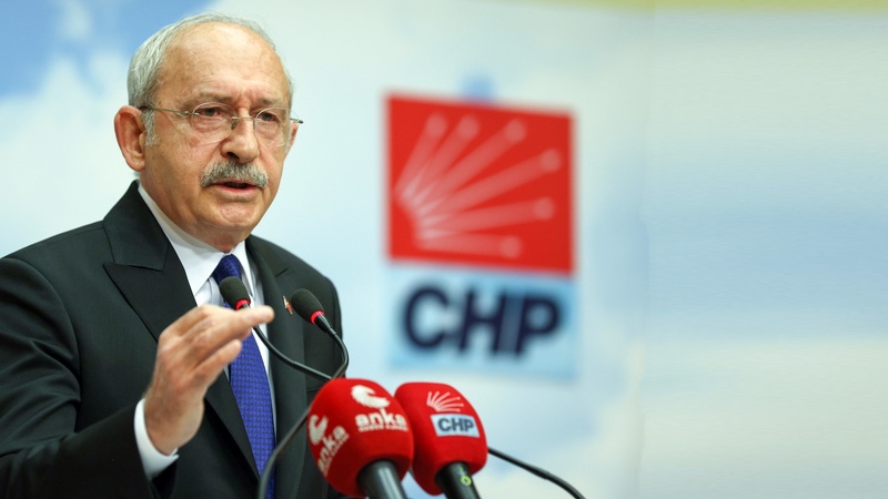 Anket: Kılıçdaroğlu'nun CHP'si barajın altında mı kalıyor?