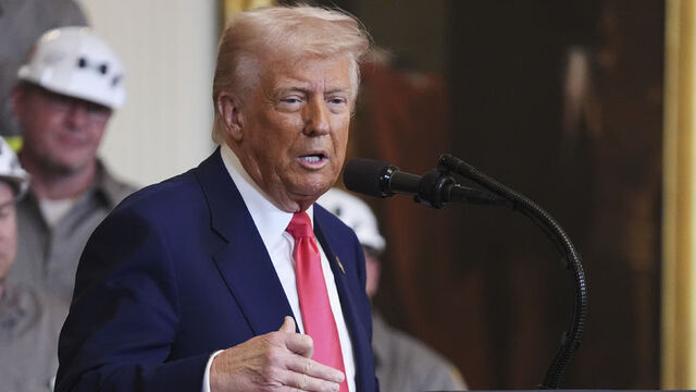 Trump: Çin 220 milyon ABD seçmen verisini ele geçirdi