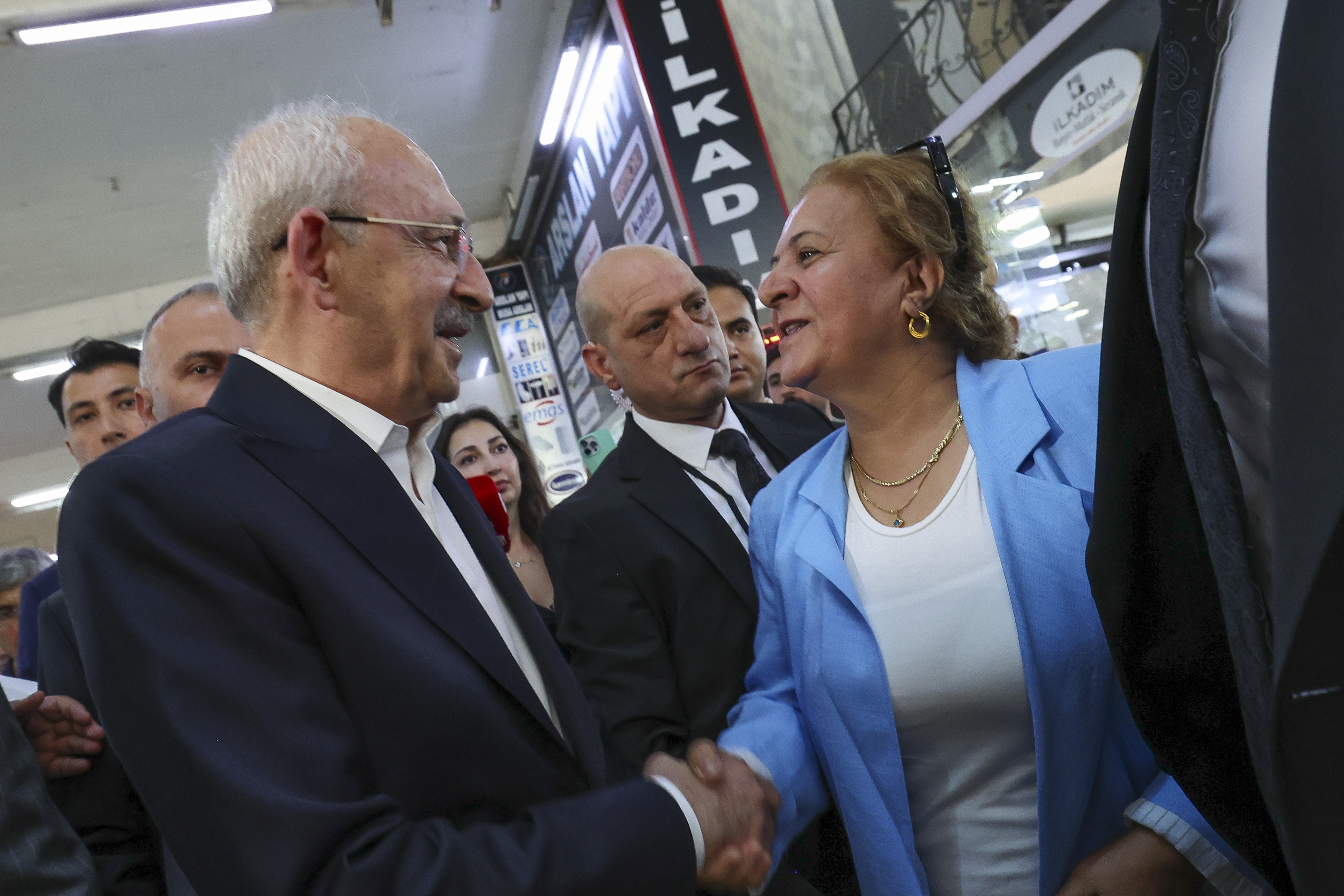 Kemal Kılıçdaroğlu Ankara'da esnafla buluştu