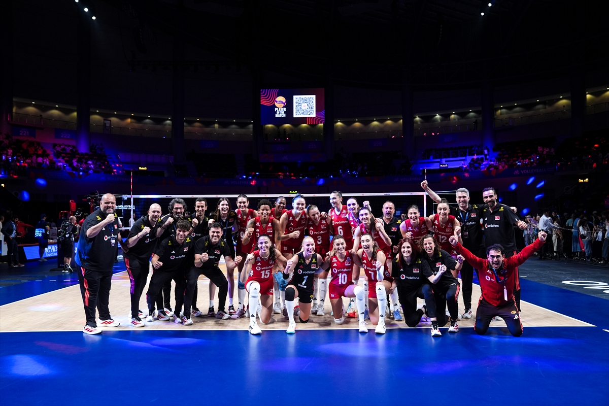 Filenin Sultanları Çin’i set vermeden geçti: Finalde rakip Brezilya