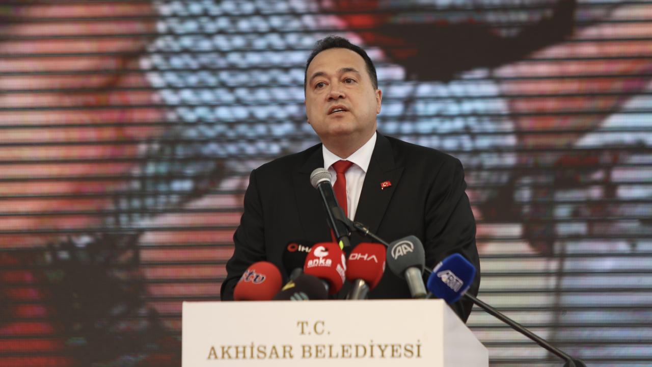CHP'de sular durulmuyor! Büyükşehir belediye başkanı istifa etti