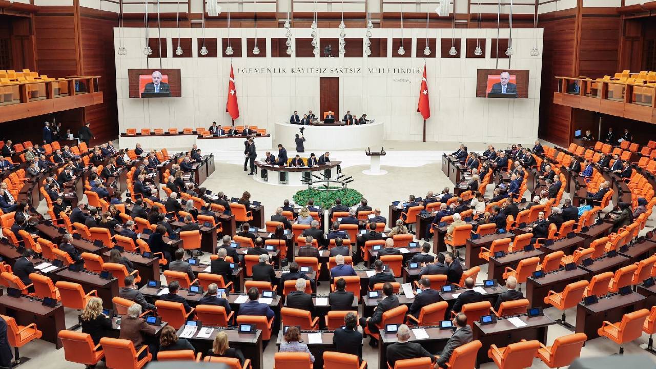 AK Parti'nin önergesi kabul edildi: TBMM ağustosun ilk haftasında da çalışacak