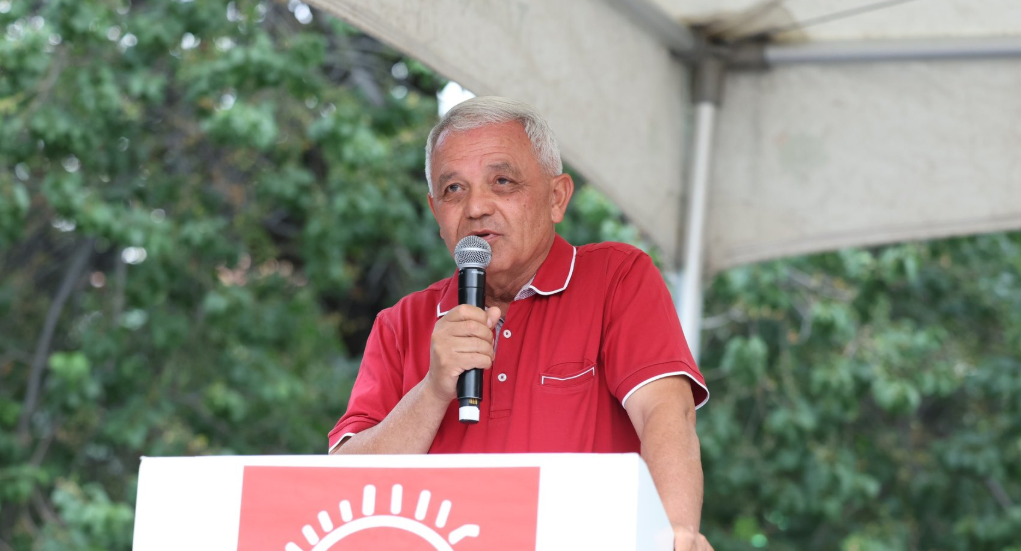 CHP'li bir belediye başkanı daha istifa etti