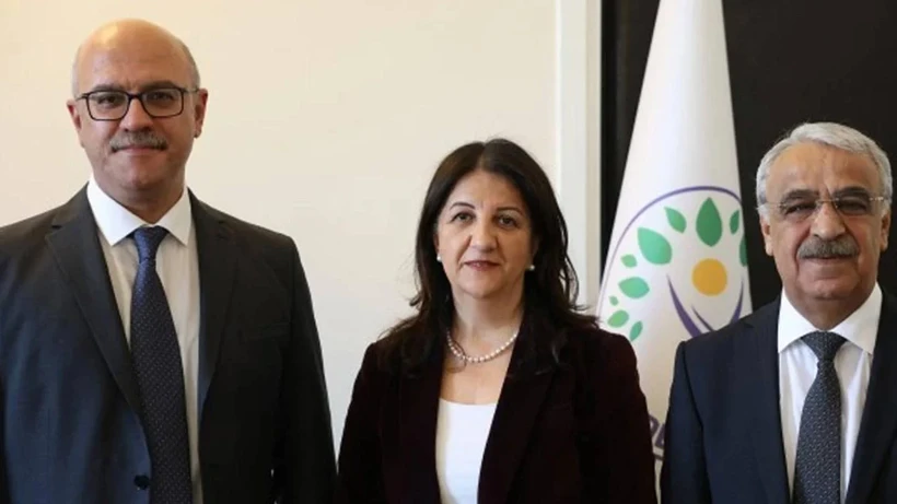 Çerçeve yasa öncesi DEM Parti heyetinin Öcalan'la görüşmesi 3 saat sürdü