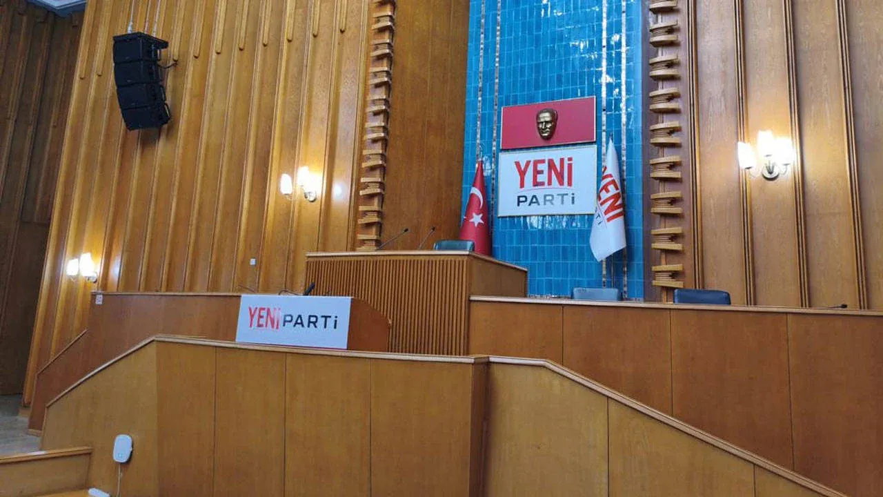 YENİ Parti ilk kez açık grup toplantısına çıkıyor