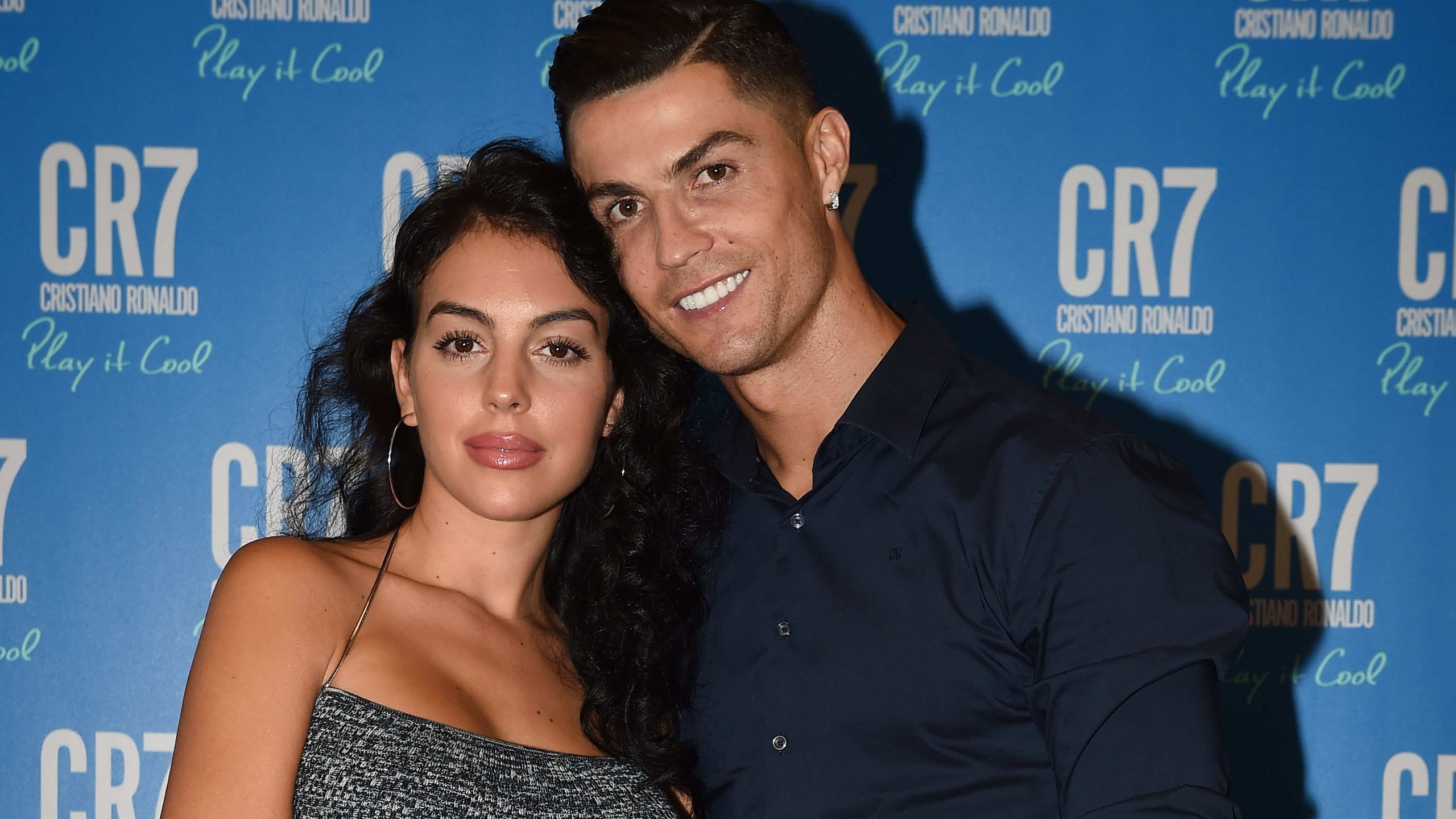 9 yıllık aşk mutlu sona gidiyor: Ronaldo evleniyor!