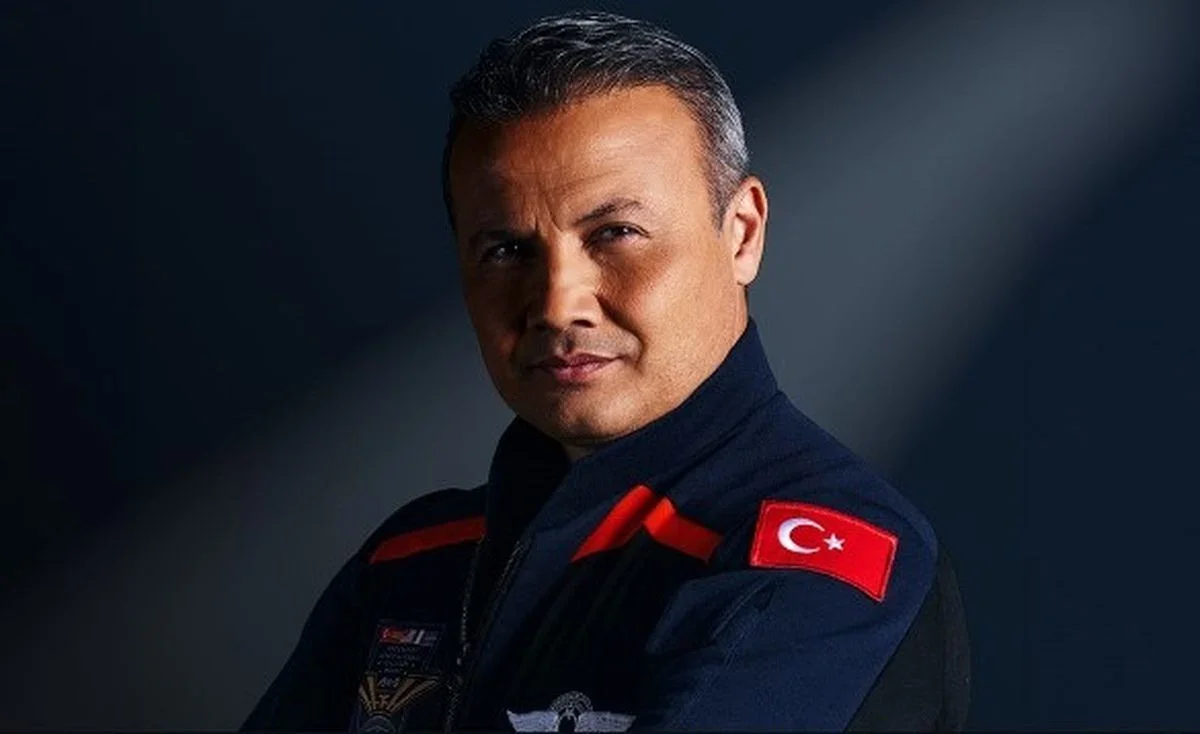 Uzaya çıkan ilk Türk Alper Gezeravcı, Tuğgeneral oldu