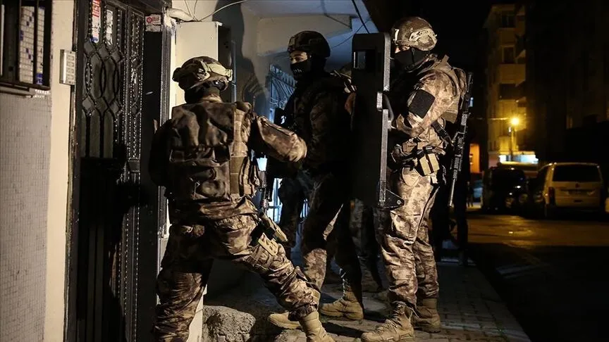 Gaziantep’te siber dolandırıcılık operasyonu: 17 gözaltı