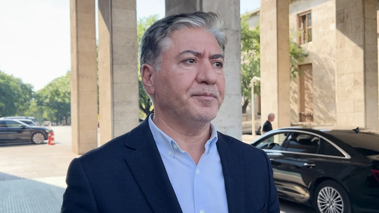 Murat Emir’den İlksen Özalper’in gözaltına alınmasına tepki