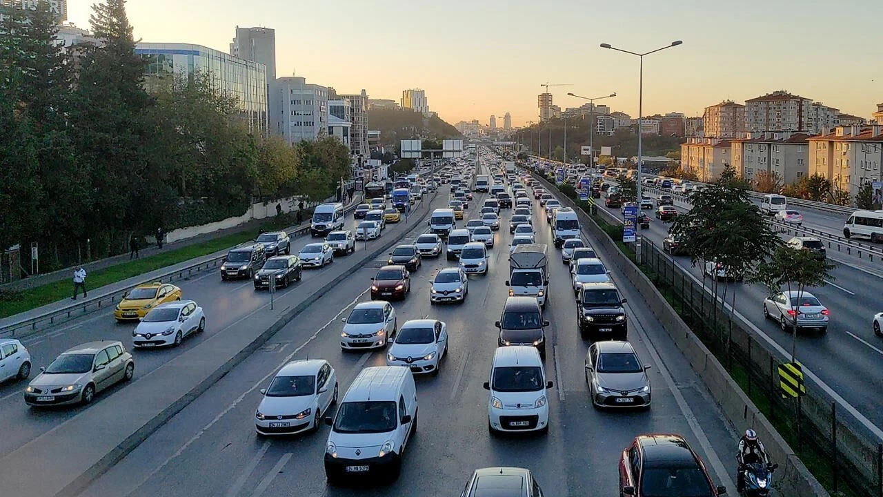 Uzun yola çıkacaklar dikkat! Birçok noktada çalışma sürüyor