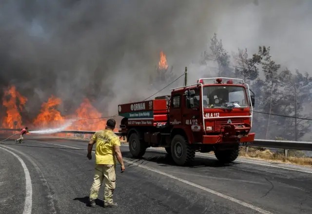 Yunanistan’da yangın tartışması: Hava filosu yetersiz mi?