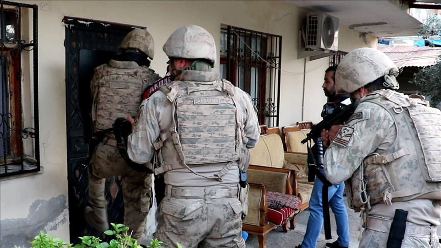 30 ilde IŞİD operasyonu: 104 şüpheli gözaltında