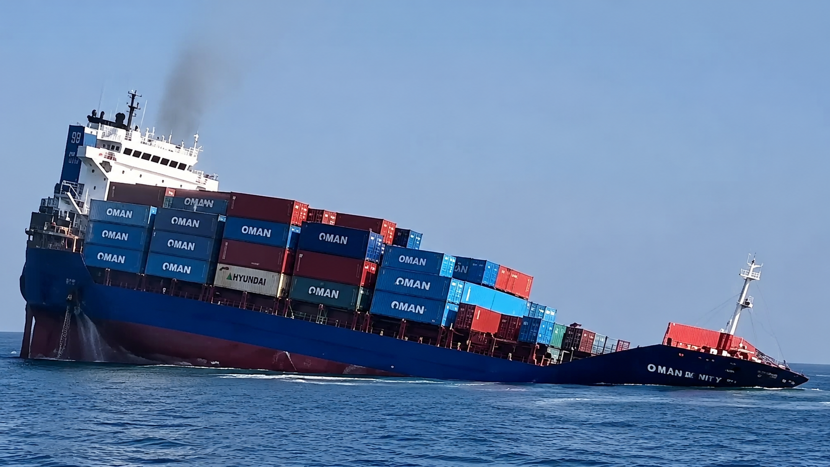 Rusya'dan Karadeniz açıklaması: Askeri yük taşıyan iki kuru yük gemisi hedef alındı