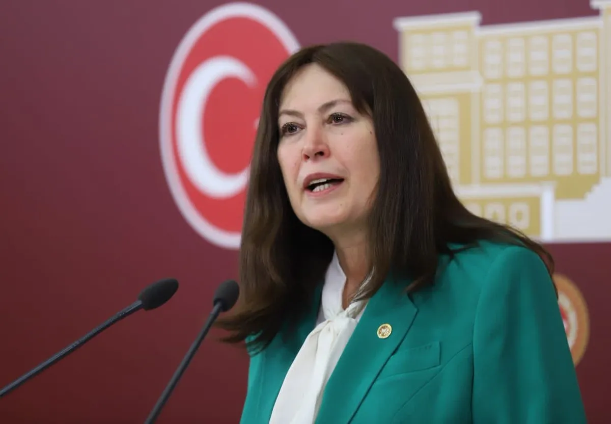 İYİ Partili Sunat: "Çocukların suça sürüklenmesinde 25 yıllık politikalar sorgulanmalı"